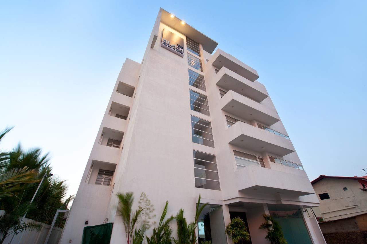 The Beach Apartments Negombo Extérieur photo