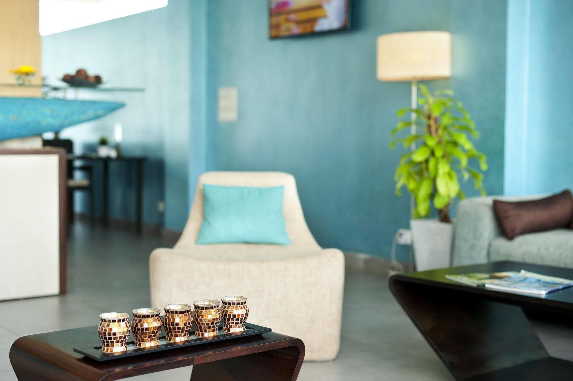 The Beach Apartments Negombo Extérieur photo