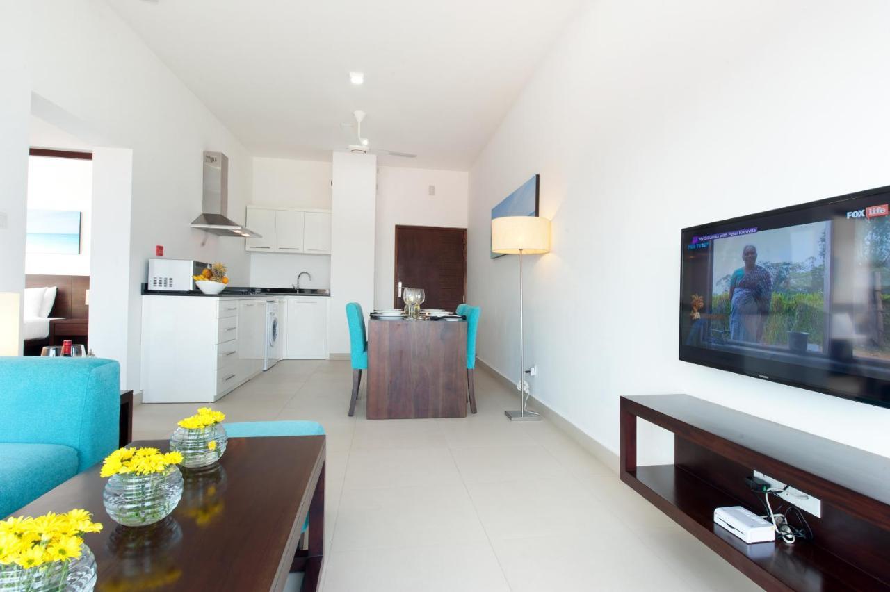 The Beach Apartments Negombo Extérieur photo